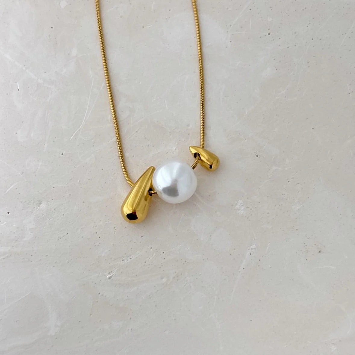 Estelle Necklace