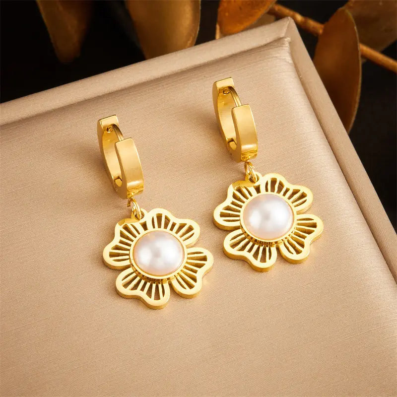 Carlotta Set