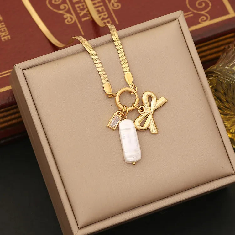 Ivy Charm Necklace