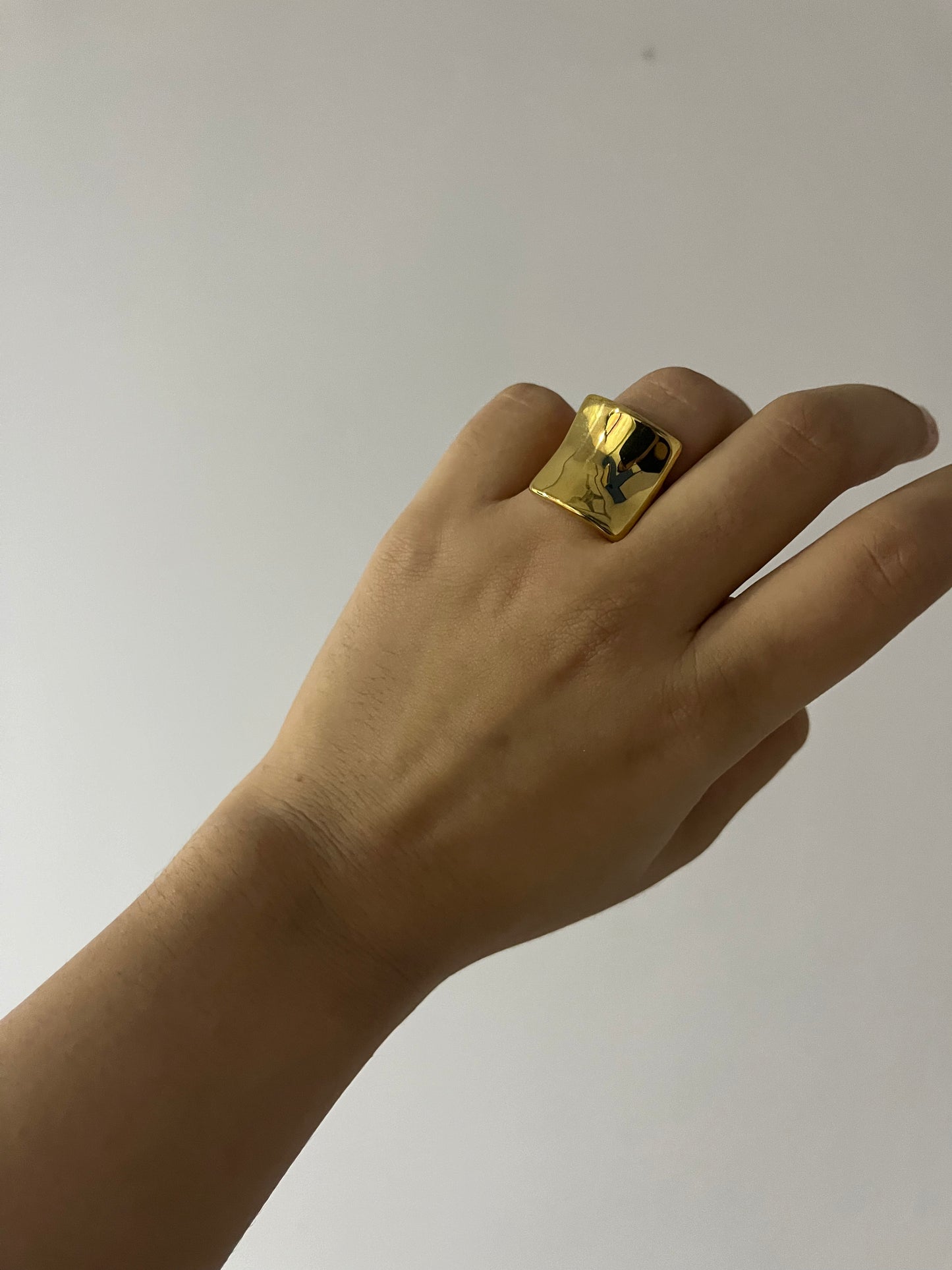 Diodara Ring