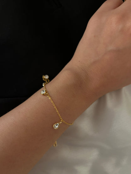 Covia Bracelet